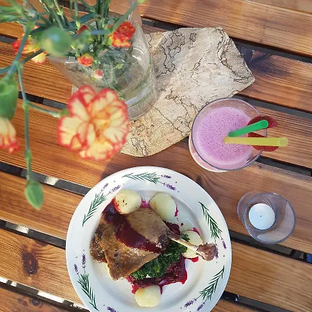 Folwark & Restauracja 3* Tumiany