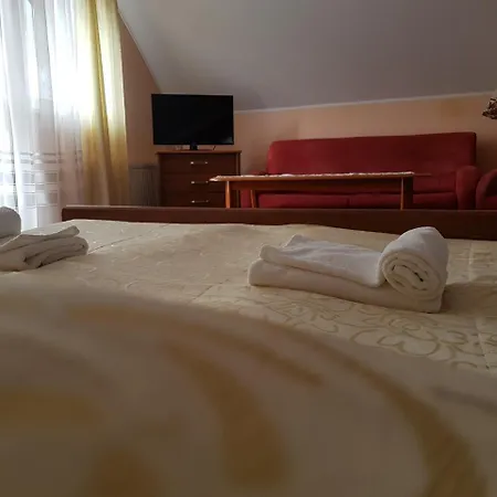 Folwark & Restauracja 3* Tumiany