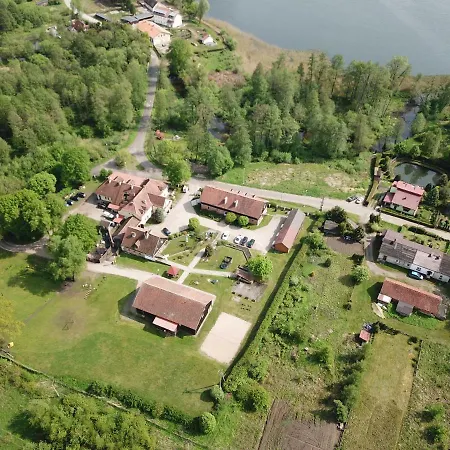 Folwark & Restauracja Vakantiepark 3*