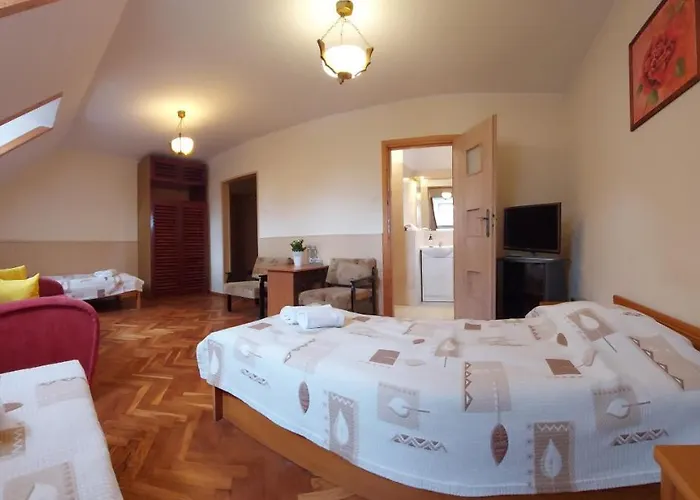 Folwark & Restauracja 3*